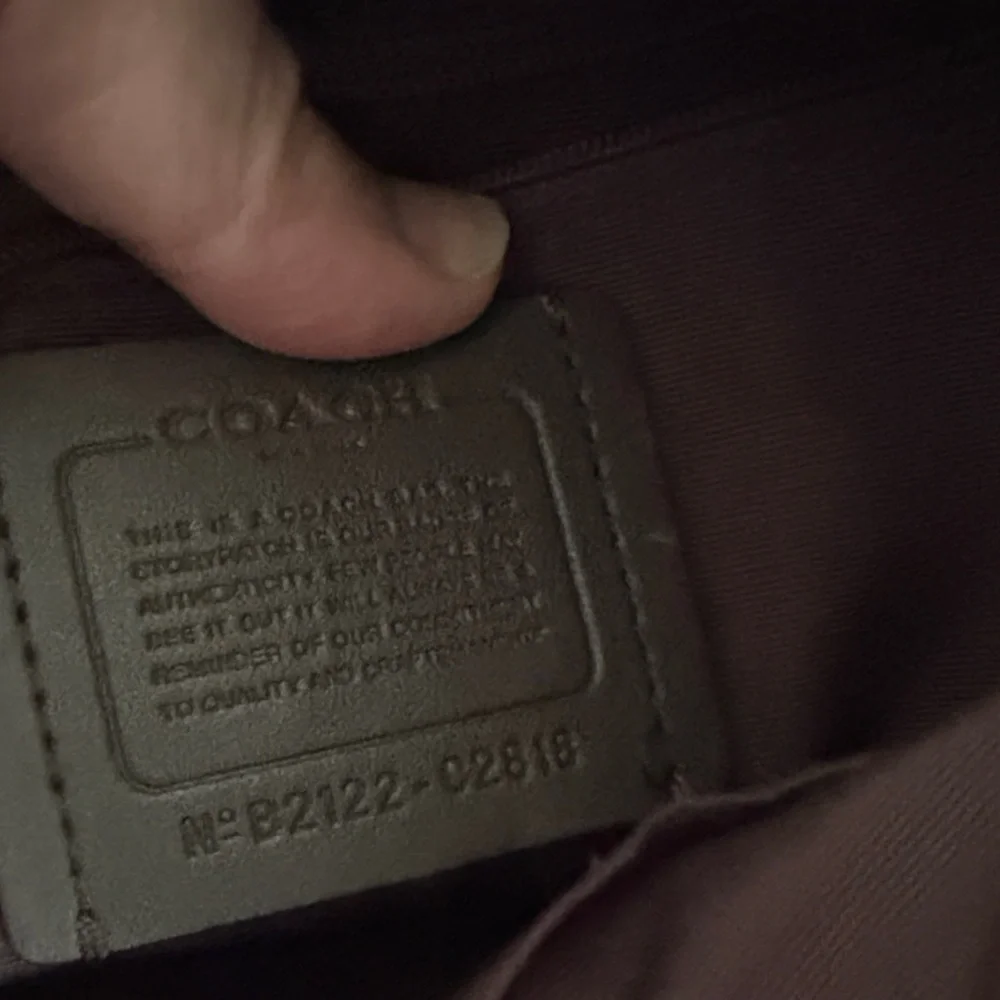 Coach Val Duffle Shoulder Bag Redwood Brown w Gold Pebbled Leather EUC - Picture 9 of 16